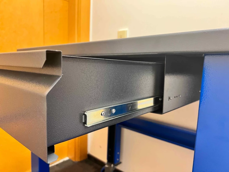 Стол промышленный PLC 20.111 купить в Ярославле Стол промышленный PLC 20.111 купить в Ярославле