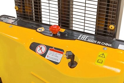 Штабелер электрический самоходный EST122 (1200 кг; 3 м; 24В / 105Ач) SMARTLIFT (SMART) купить в Ярославле