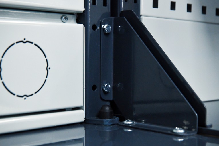 Верстак FBK 205.45.4-2F купить в Ярославле Верстак FBK 205.45.4-2F купить в Ярославле