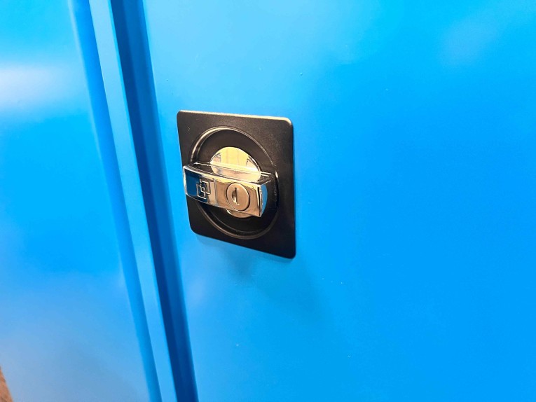 Шкаф инструментальный TNC 180.B4.S2 купить в Ярославле Шкаф инструментальный TNC 180.B4.S2 купить в Ярославле