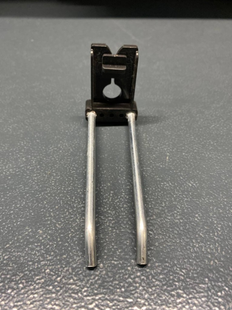 Крючок двойной 100 мм купить в Ярославле Крючок двойной 100 мм купить в Ярославле