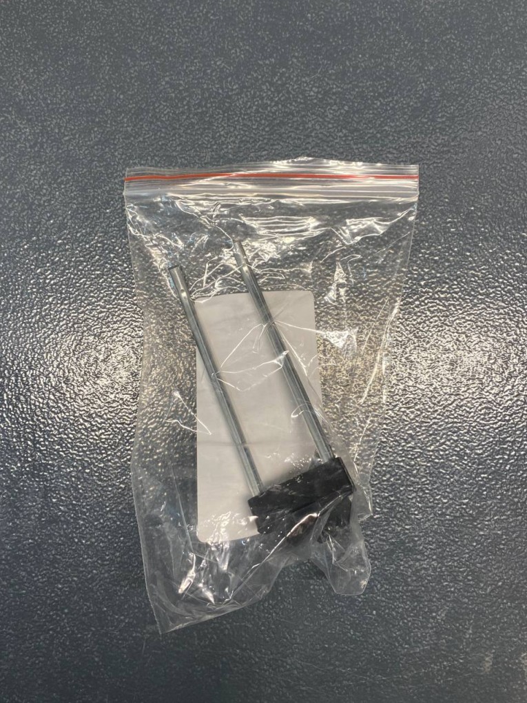 Крючок двойной 100 мм купить в Ярославле Крючок двойной 100 мм купить в Ярославле