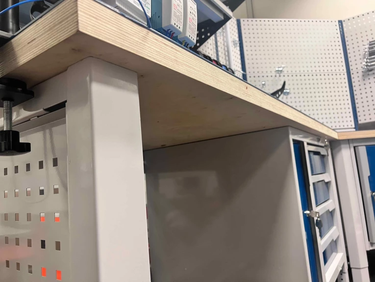 Стол-верстак Craft 2202.S4L4M4.4 купить в Ярославле