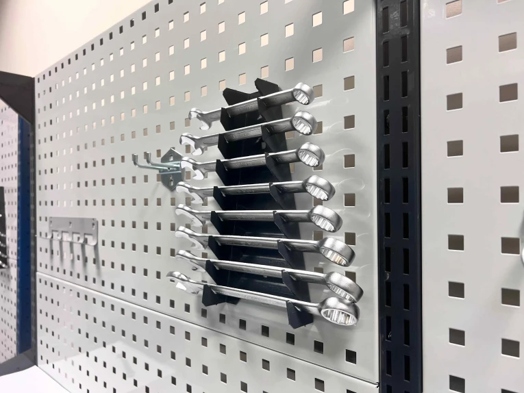 Стол-верстак Craft 2202.S4L4M4.4-2 купить в Ярославле Стол-верстак Craft 2202.S4L4M4.4-2 купить в Ярославле