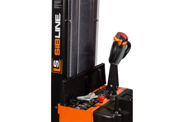 Штабелер электрический самоходный с платформой 2 т - 4,5 м Вилы: 1150 , АКБ Свинцово - кислотная, CL2045W SIBLINE купить в Ярославле